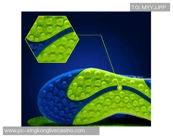 选择合适的足球鞋鞋码提升球场表现的全面指南